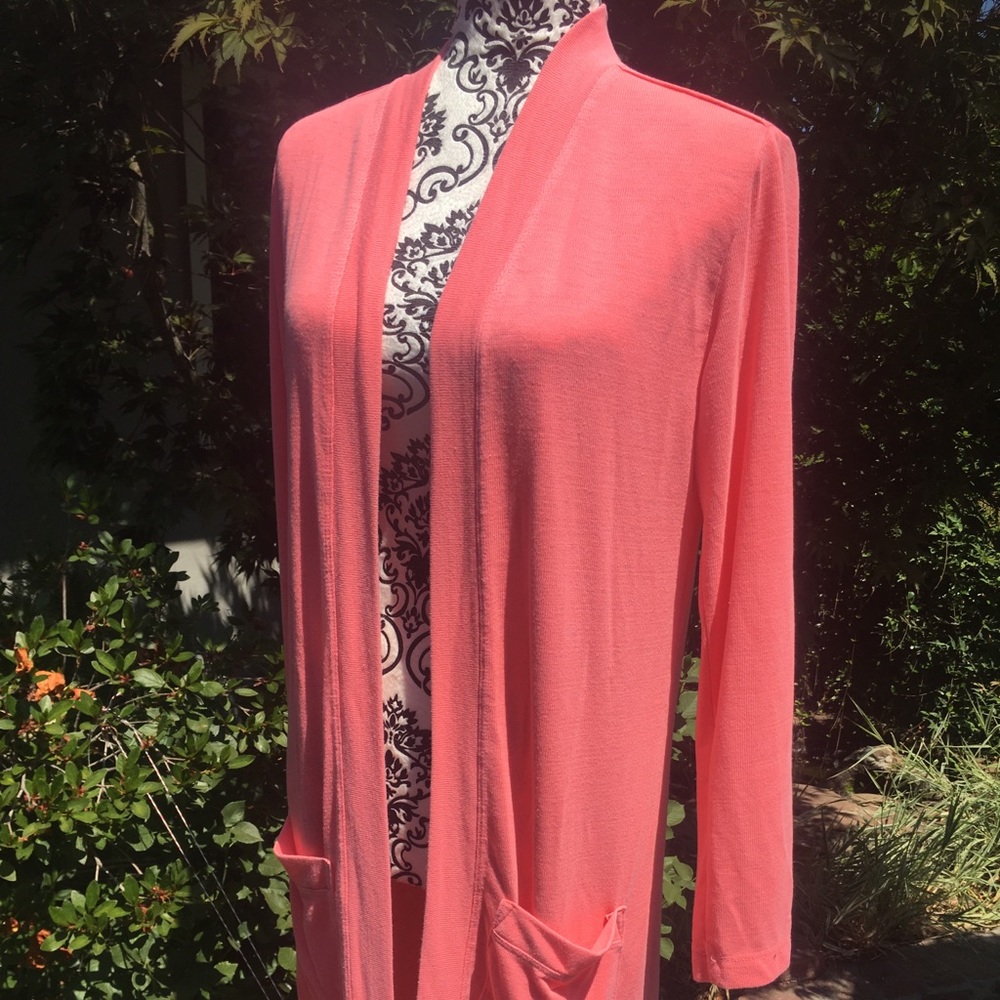 Beautiful coral color long cardigan with pockets